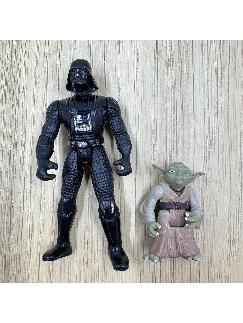 Vintage Kenner Yoda And Darth Vader Star Wars Action Figure